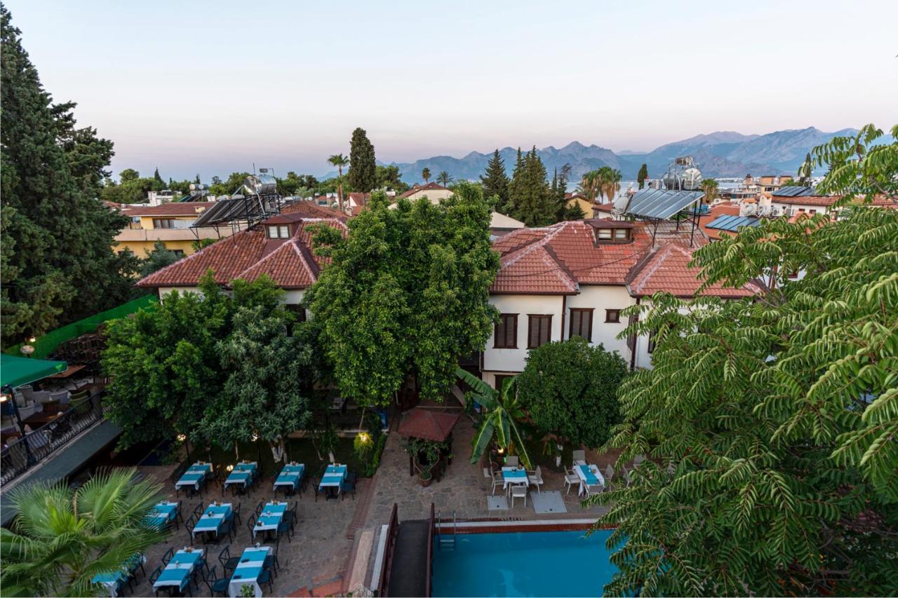 Castle Old Town Hotel Анталья Экстерьер фото